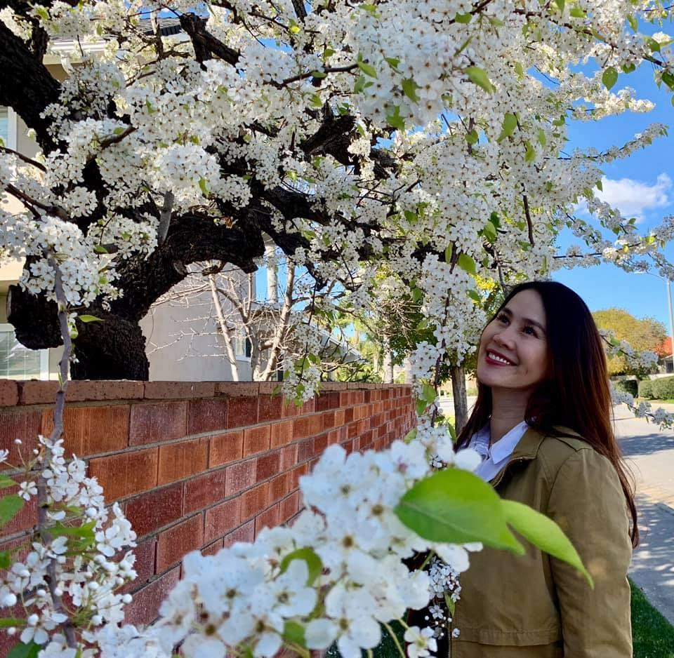 Than Thuy Ha khoe dang thon gon sau vai tuan sinh con-Hinh-6