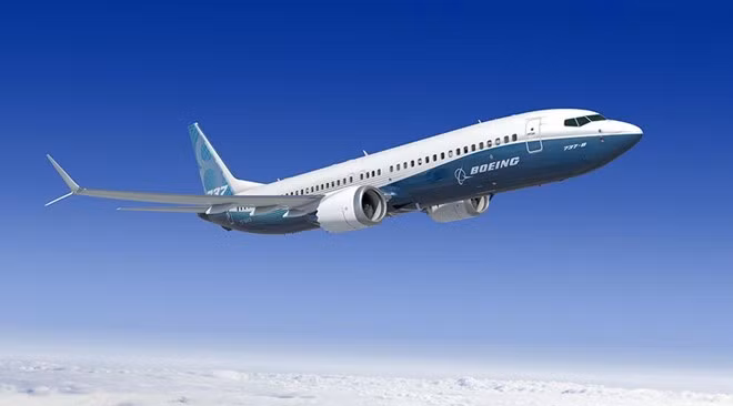  Boeing 737 Max là dòng máy bay được phát triển bởi hãng Boeing, cất cánh lần đầu tiên vào hôm 29/1. 3 phiên bản của dòng máy bay này là 737 Max 7, 737 Max 8 và 737 Max 9.