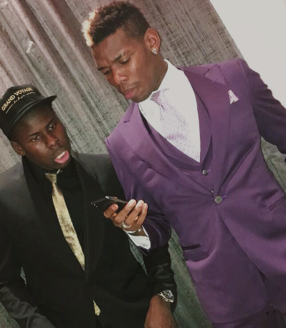 Paul Pogba được cho là đang sử dụng một chiếc iPhone X.