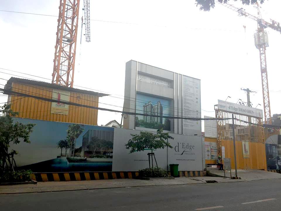 Dự án D'Edge Thảo Điền do Công ty TNHH Capitaland Thanh Niên làm chủ đầu tư đang đe doạ tinh mạng của nhiều hộ dân xung quanh.