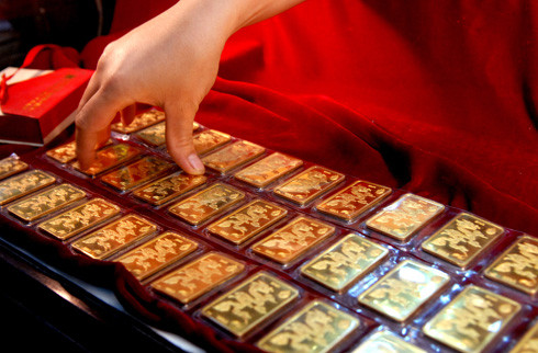 Cho phep nha may in tien quoc gia san xuat vang mieng