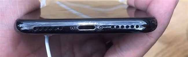 Mot so iPhone X bi bong son, Apple tiet kiem chi phi gia cong?-Hinh-3