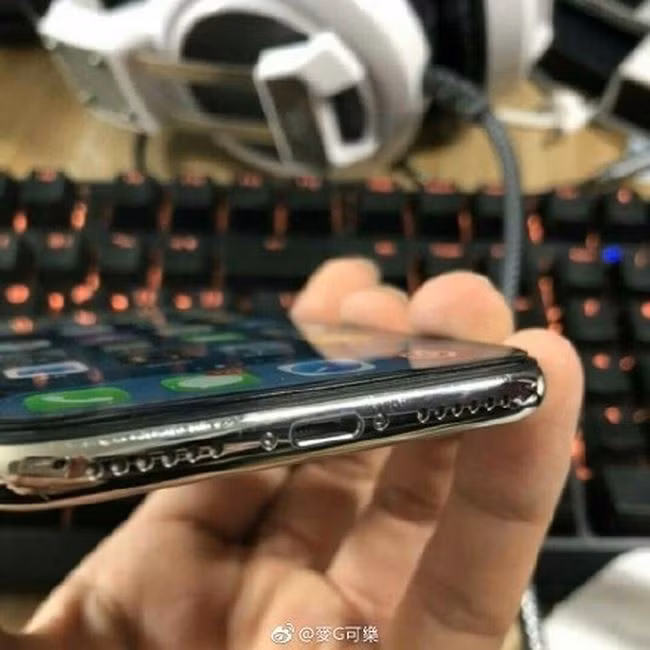 Mot so iPhone X bi bong son, Apple tiet kiem chi phi gia cong?-Hinh-2