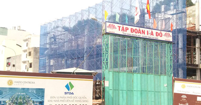 Loat dai gia cong khai viec bi truy thu thue