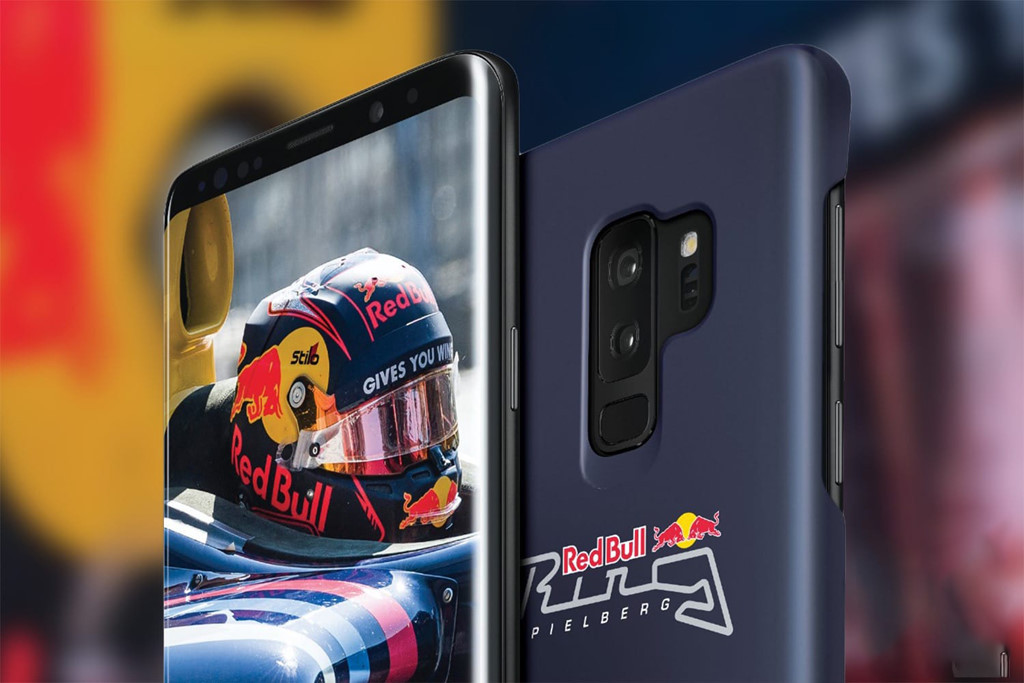 Khách hàng khi mua Galaxy S9 hoặc S9 Plus Red Bull Ring và đăng kí sử dụng nhà mạng Vondafone sẽ nhận được hai vé xem cuộc đua công thức một sắp tới tại Áo.