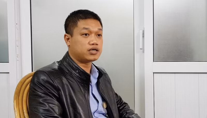 Anh Hoàng chia sẻ câu chuyện lấy giác mạc đầy xúc động. Ảnh: T.Hạnh.