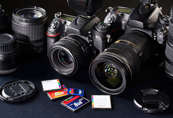 DSLR đang dần bị thay thế bởi mirrorless và điện thoại thông minh. Ảnh: Petapixel.