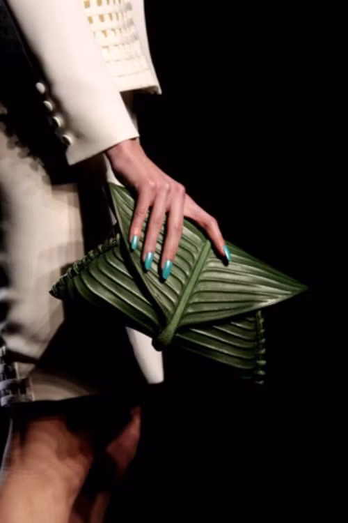 Thêm một sản phẩm ấn tượng và sáng tạo của thương hiệu Jean Paul.