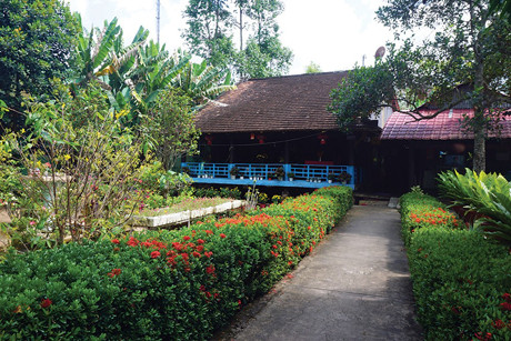 Ngôi nhà xưa làm mô hình homestay của ông Tôn Thất Đính.