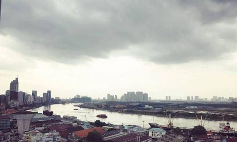 Khung cảnh nhìn từ cửa sổ căn nhà của nam ca sĩ Chi Dân.