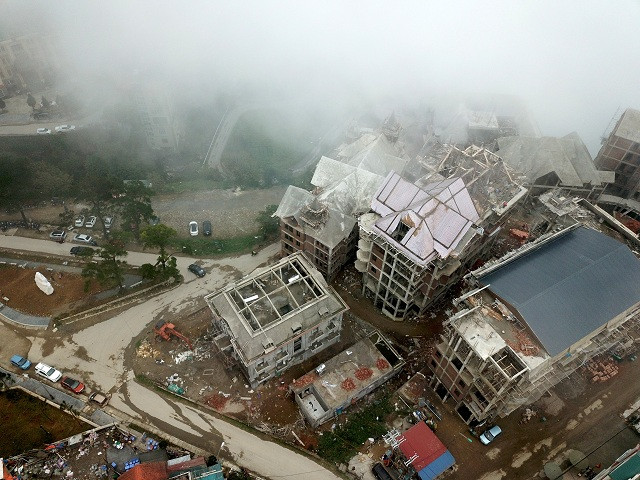 Dự án Khu du lịch Tam Đảo cũng vướng nhiều lùm xùm được báo chí phản ánh.