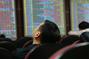 Chung khoan Viet dang lao doc theo the gioi