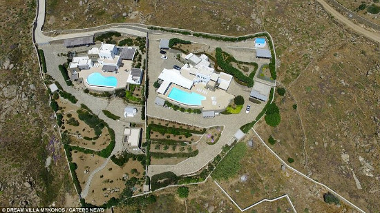 Toàn cảnh khu biệt thự khi nhìn từ trên cao.