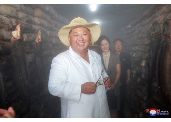 Hinh anh trang trai ca tre khien ong Kim Jong Un thich thu