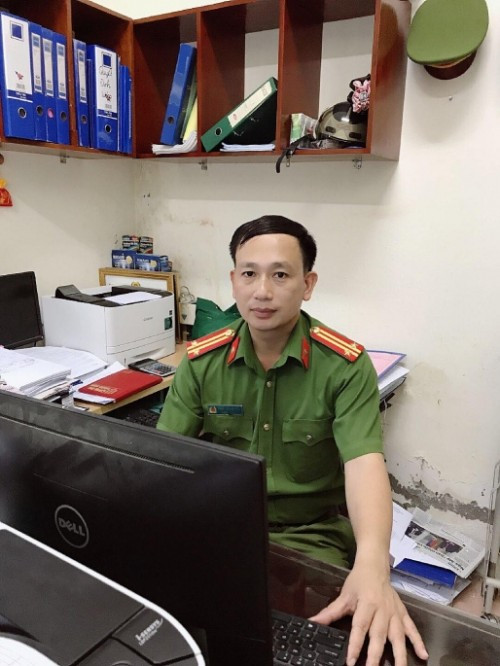 Đối với Trung tá Trần Trung Kiên nhìn thấy phạm nhân được ăn chín, uống sôi, ăn no, đảm bảo vệ sinh... đủ sức khỏe để đi lao động là niềm vui.