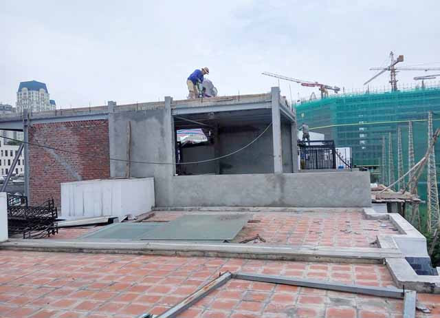 Những vi phạm trật tự bắt đầu được tháo dỡ.