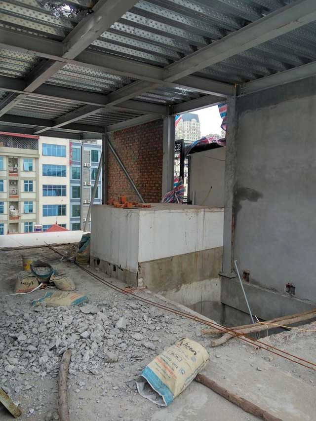 Theo chia sẻ của cư dân, thiết kế thoát hiểm khi có cháy ở các nhà liền kề dự án Five Star là chưa hợp lý.