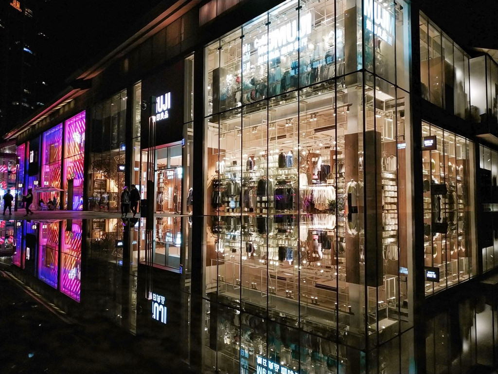 Điểm ảnh và cảm biến lớn hơn giúp camera của Redmi Note 5 giảm nhiễu tốt hơn model tiền nhiệm.