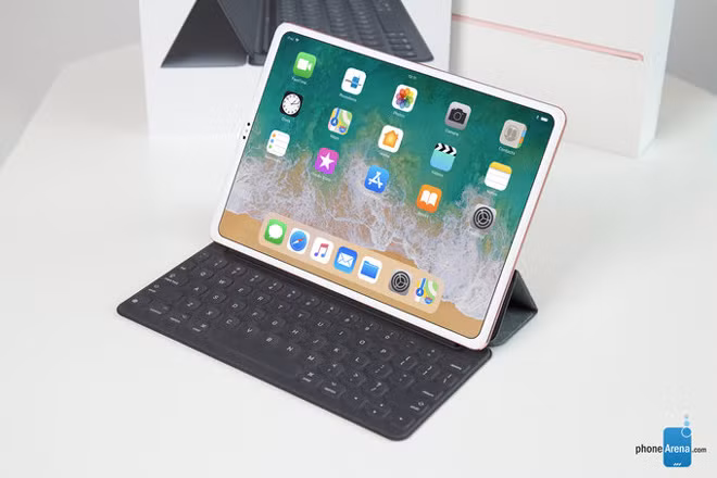 Hình ảnh concept về iPad mới của Milen Yanachkov /PhoneArena.com.
