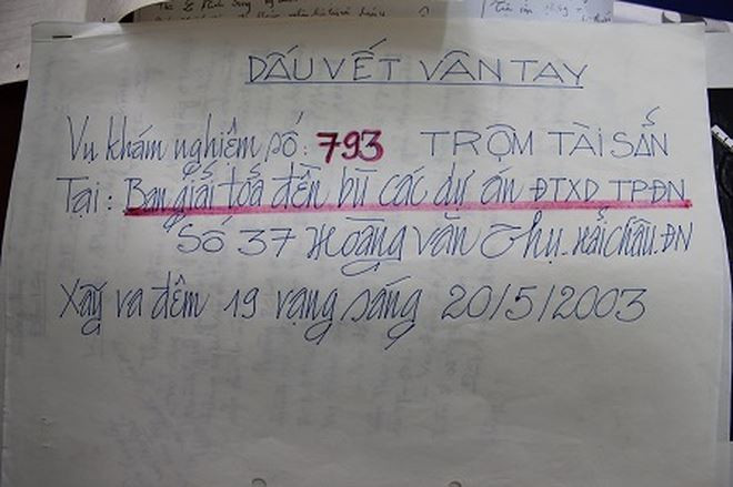 Mau dau loc thuoc la to danh tinh ke cuop tien ti gay chan dong-Hinh-2