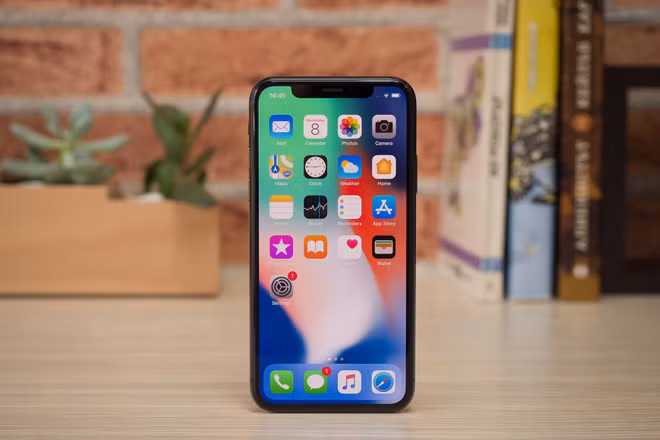 Nong: iPhone X tan trang giam gia 