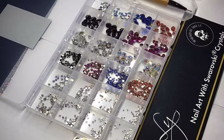 Thương hiệu pha lê Swarovski nổi tiếng thế giới. Ảnh: KT.