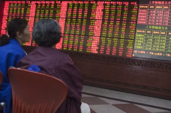 Ông John Foo, nhà điều hành quỹ đầu cơ Kingsmead Asset Management ở Singapore với kinh nghiệm 20 năm đầu tư ở châu Á, đã bán hết cổ phiếuTrung Quốc lần đầu tiên trong sự nghiệp quản lý quỹ của mình.