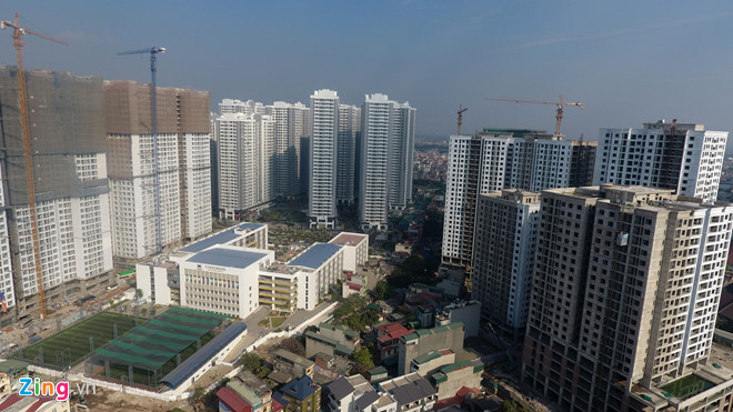 Nhiều đại biểu Quốc hội cho rằng cần cân nhắc kỹ về mức thuế đánh vào nhà ở. Ảnh: Tiến Tuấn.