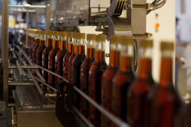 Với mặt hàng nước chấm, dù đang chiếm thị phần lớn nhất hiện nay, Masan của tỷ phú Nguyễn Đăng Quang không ít lần vướng phản ứng của dư luận. Ảnh: GTQ.