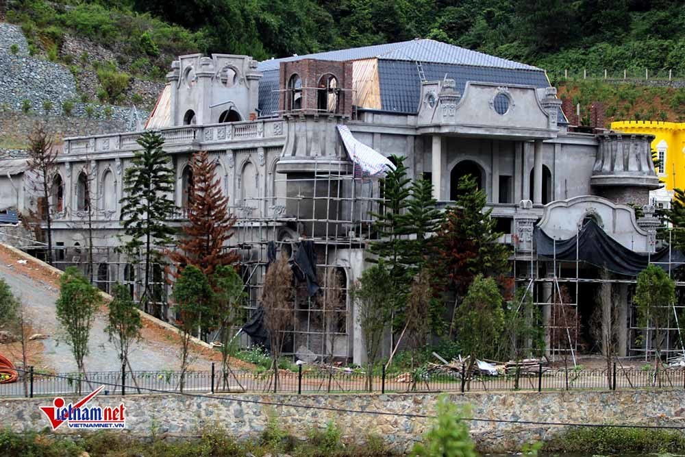 Hinh anh biet thu nguy nga moc tren dat rung phong ho Soc Son-Hinh-8