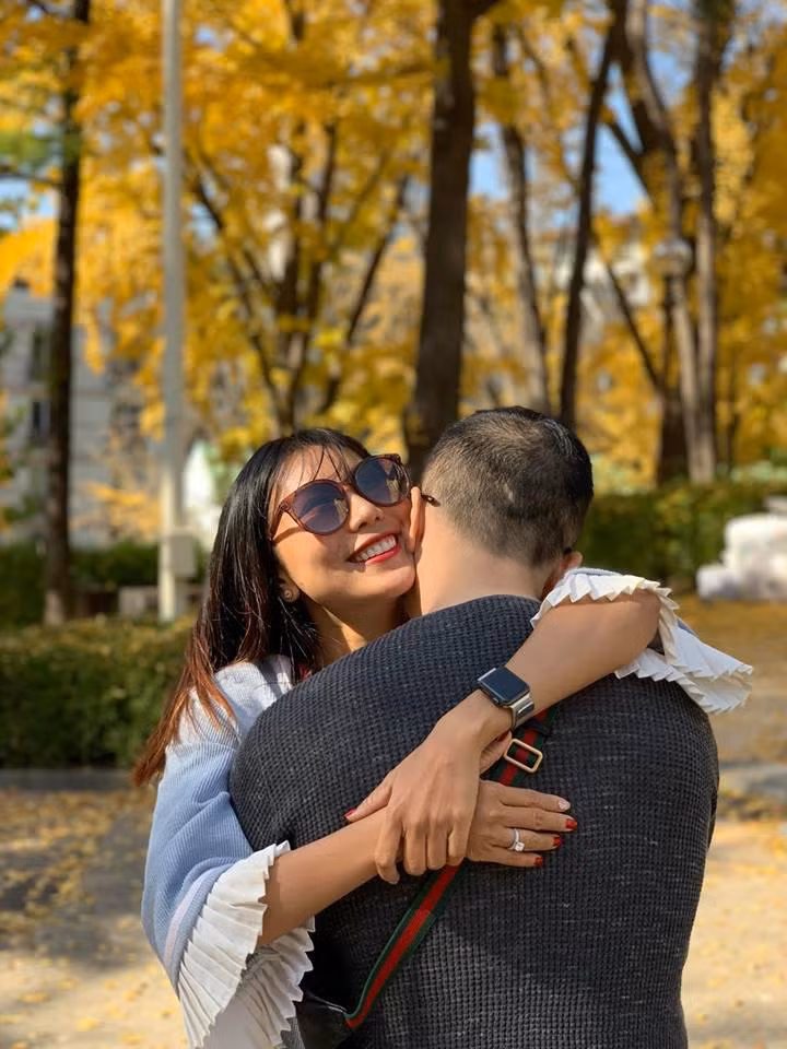 Hanh phuc ben nguoi moi nhung Khanh Ngoc khong muon ket hon va sinh con-Hinh-3