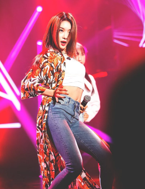 Chỉ nặng 42kg nên Chungha không theo một chế độ ăn kiêng để giảm cân nghiêm ngặt nào. Nữ ca sỹ luôn cố gắng giữ tinh thần thoải mái, lạc quan để không bị tăng cân quá mức.