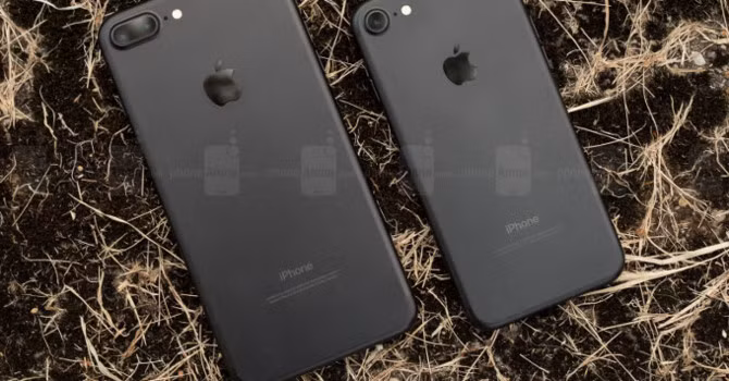 Bộ đôi iPhone 7 và iPhone 7 Plus.