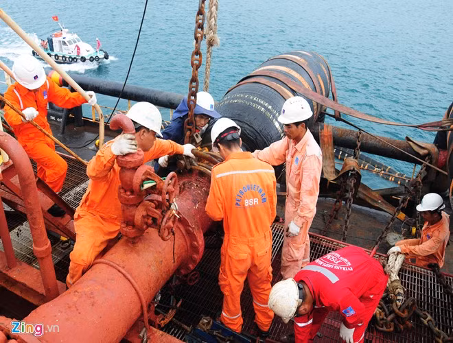 Tuong tan canh bom vang den tu Vung Tau ve Quang Ngai-Hinh-8