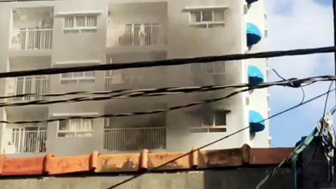 Thời điểm căn hộ tại chung cư I-Home phát cháy chiều 24/6.