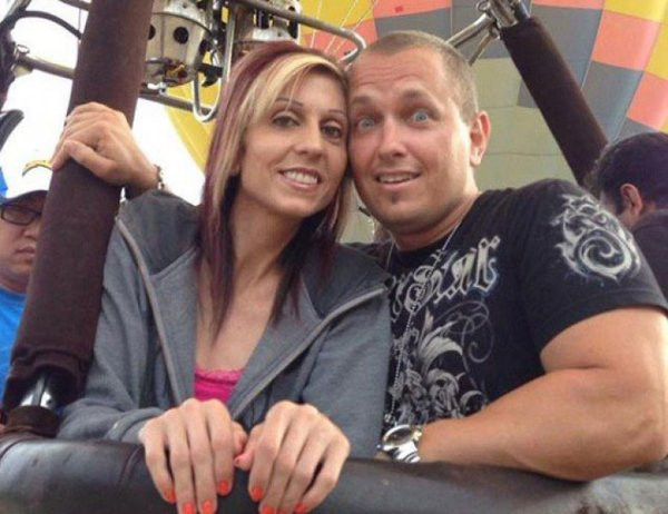 Nguoi phu nu thoat khoi 