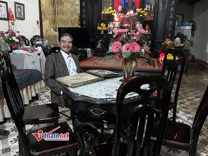 Theo ông Phó Đức Quế chia sẻ, ngôi nhà này được xây dựng từ nửa cuối thế kỷ 19, có tổng diện tích thực tế là 229 m2. Hiện nay do những biến động lịch sử nên gia đình ông chỉ còn sở hữu và sử dụng phần diện tích 150 m2.