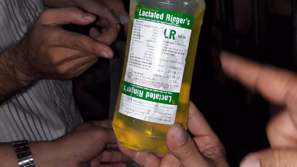 Heo cua 13/21 ho mo tai lo Xuyen A chua nhieu thuoc an than