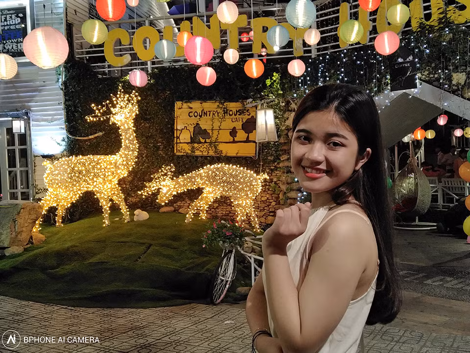 Bo anh dau tien chup tu BPhone 3 do Bkav cong bo-Hinh-15