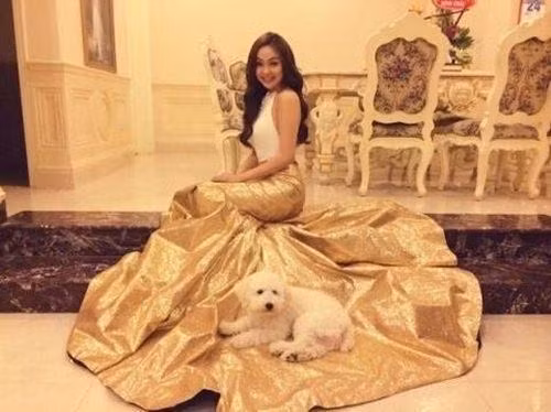 Biet thu sang trong cua 5 sao nu doc than, quyen ru bac nhat Vbiz-Hinh-14