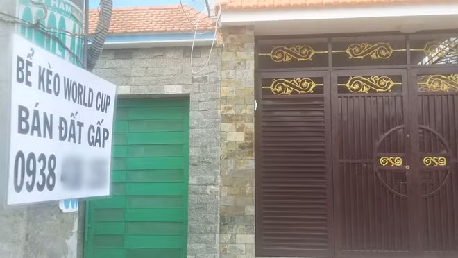 Ngay cả nhà đất cũng được rao bán trên chợ mạng gắn mác World Cup 2018.