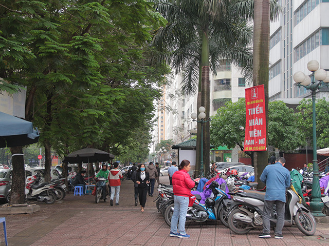 Tuy nhiên, sau gần 20 năm sử dụng khu đô thị này đã bắt đầu bộc lộ những những thực trạng về quy hoạch thiếu tính toán dẫn đến quá tải. 