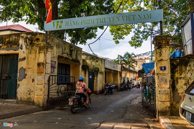 250 trieu dong/m2 dat vang canh Hang phim truyen Viet Nam