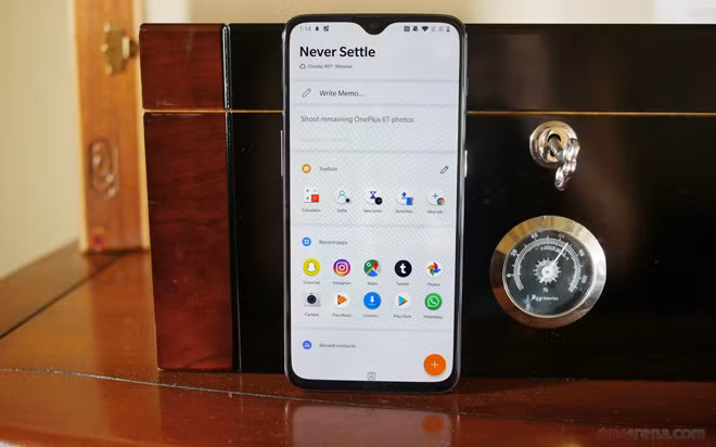 Dap hop OnePlus 6T mau tim dep ma mi-Hinh-2
