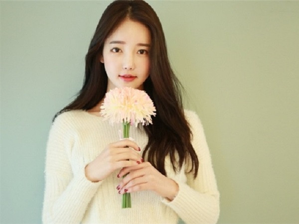 Một mái tóc suôn mềm thể hiện bạn là người biết chăm chút cho bản thân. Ảnh: Internet.