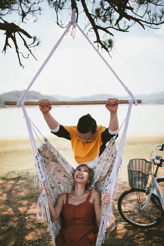 Chuyện tình của Phương Nhung và Ngọc Tài phải đối mặt với một rào cản lớn khi Ngọc Tài tốt nghiệp và chuyển qua London làm việc.