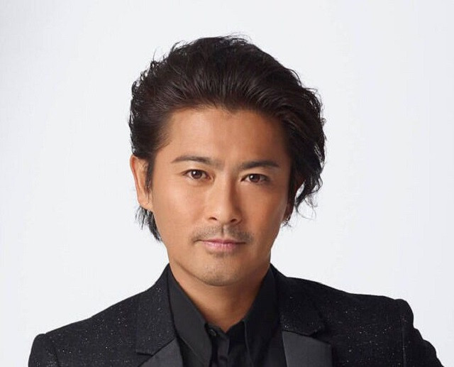 Tatsuya Yamaguchi là thành viên của ban nhạc nổi tiếng Tokio.