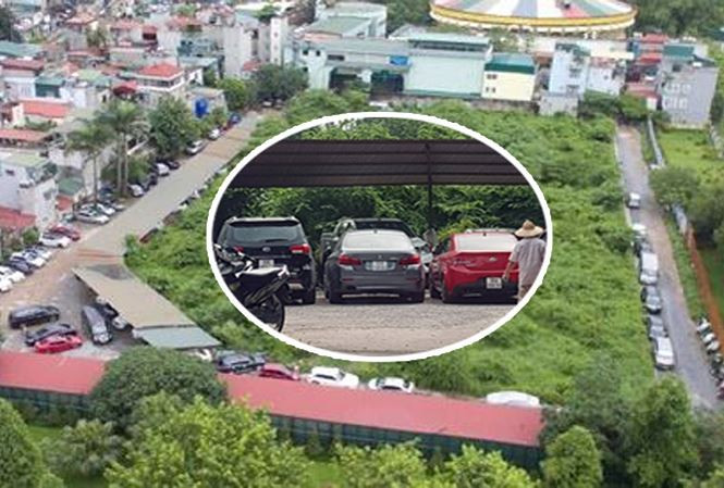 Khu đất "vàng" 295 Lê Duẩn ở góc cạnh phía Tây công viên Thống Nhất, được rào tôn kín mít xung quanh, bên trong lâu nay trở thành bãi xe và nơi rửa xe trái phép.