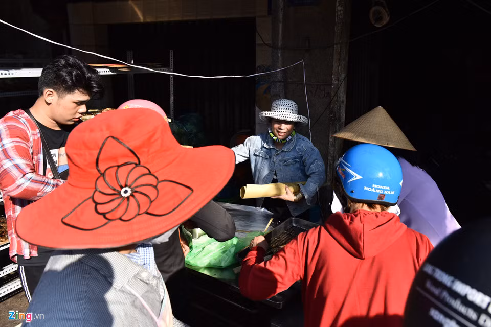 Nuong 3.000 ca loc, van khong du ban ngay Than Tai-Hinh-8