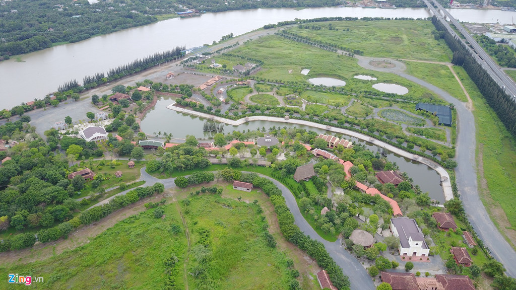 10 năm khởi công với những tuyên bố đầy hứa hẹn, siêu dự án Happyland vẫn dang dở. Ảnh: Lê Quân.